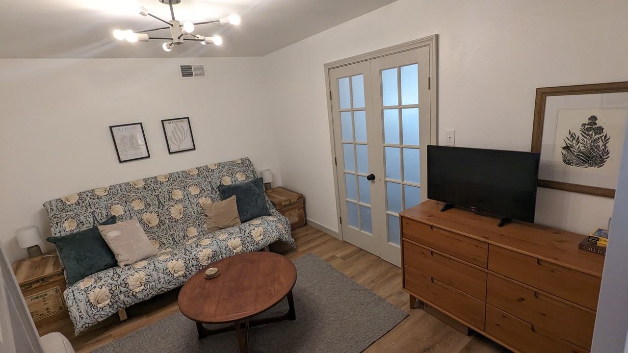 12112 Kashmir St Ne #NA - Photo 3 of 12