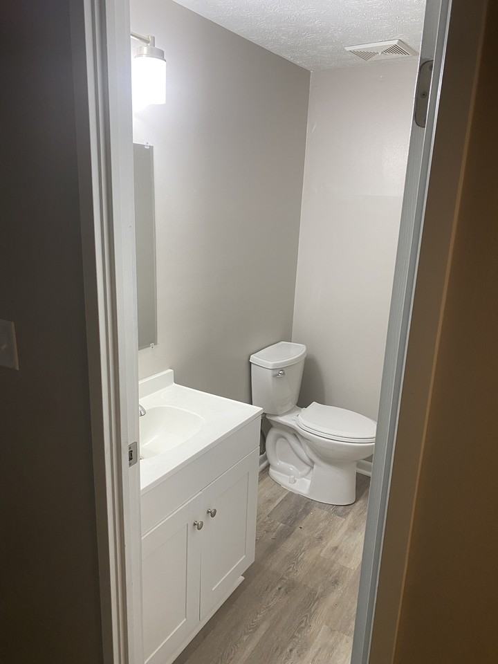 7723 Jandaracres Dr #3 - Photo 3 of 9