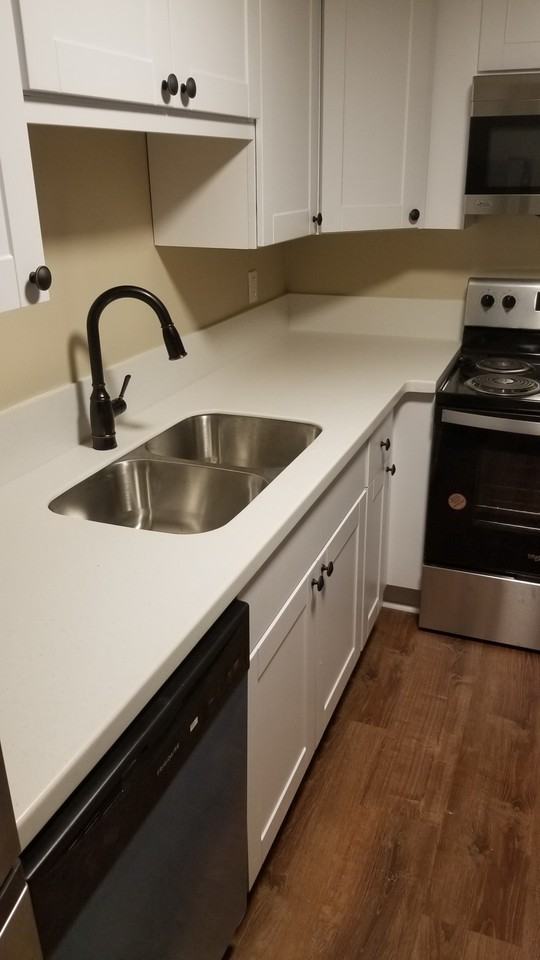 2195 Garfield St - Photo 3 of 16