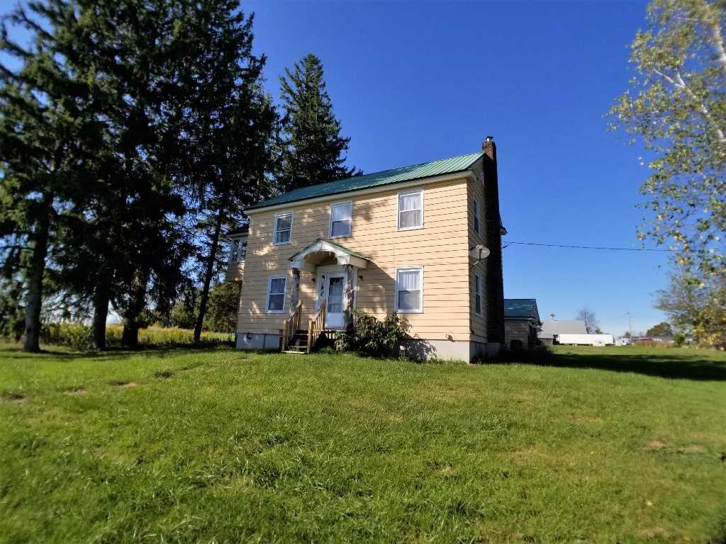 27 Yasgur Rd #NA - Photo 2 of 20