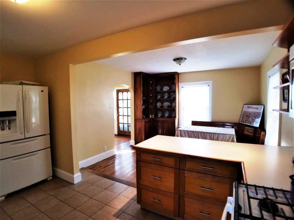 27 Yasgur Rd #NA - Photo 4 of 20