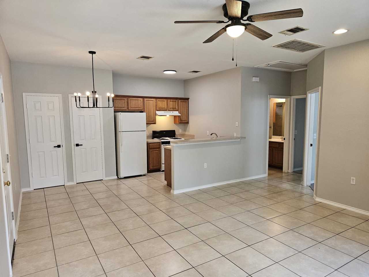 7617 Bennett Ave #B - Photo 2 of 10