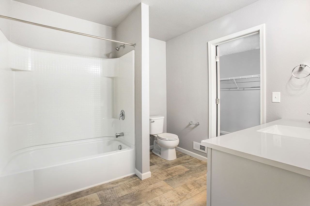 26206 Northland Crossing Dr - Photo 5 of 19
