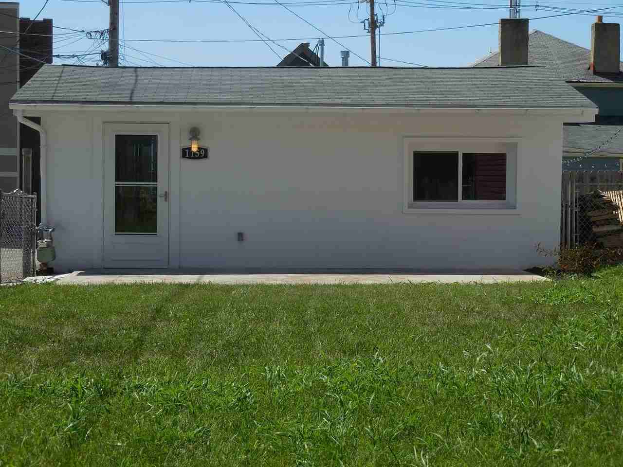 1159 Say Ave - Photo 3 of 22