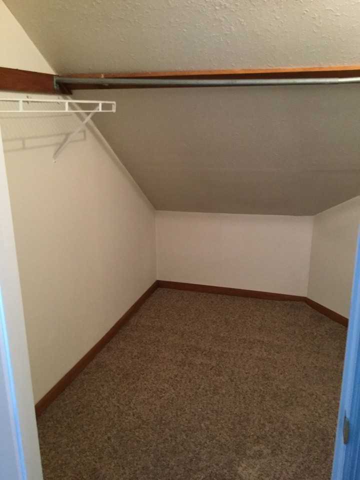 2525 A Ave Ne - Photo 3 of 23