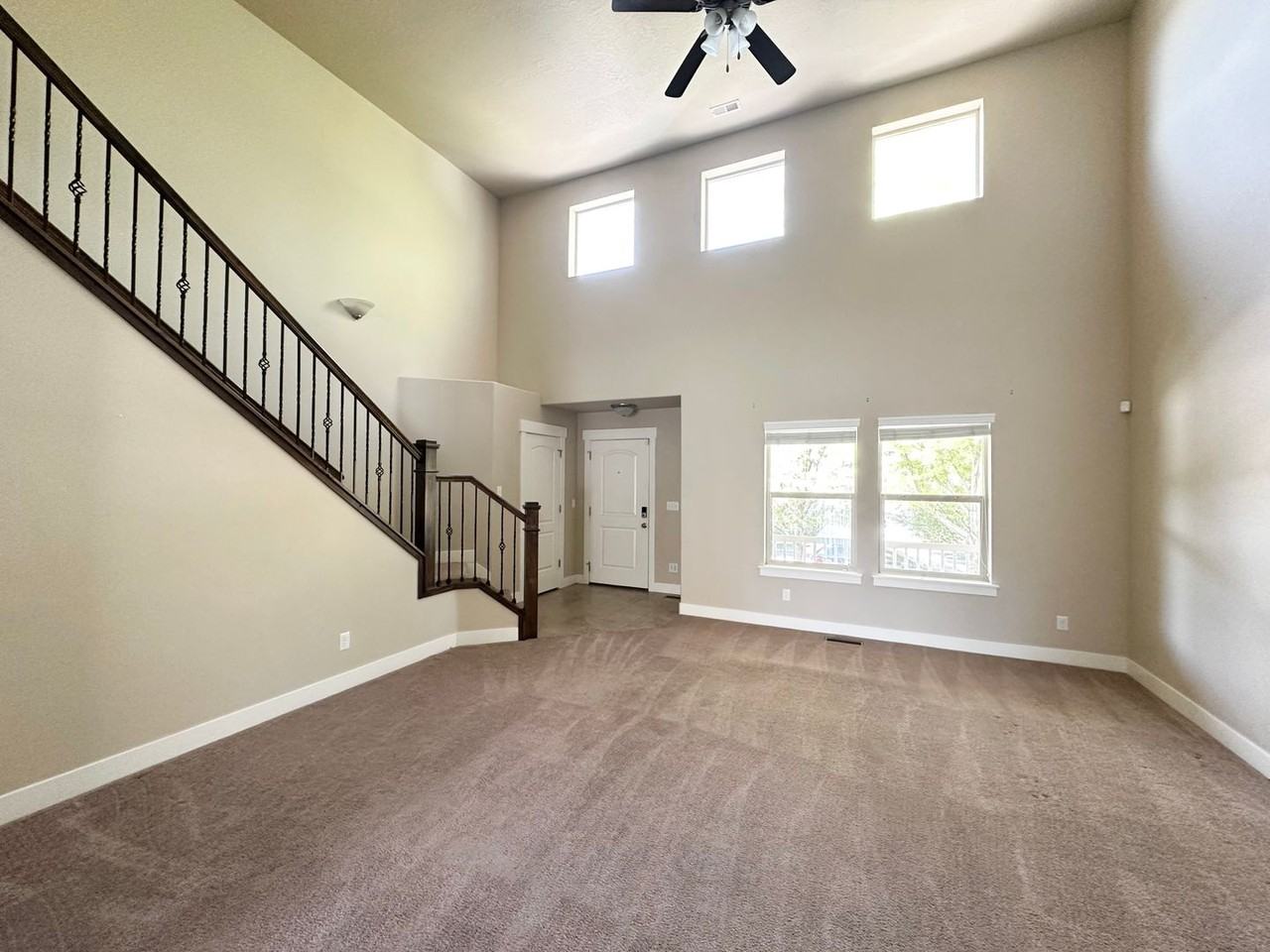 3656 W Keyworth Dr - Photo 3 of 30