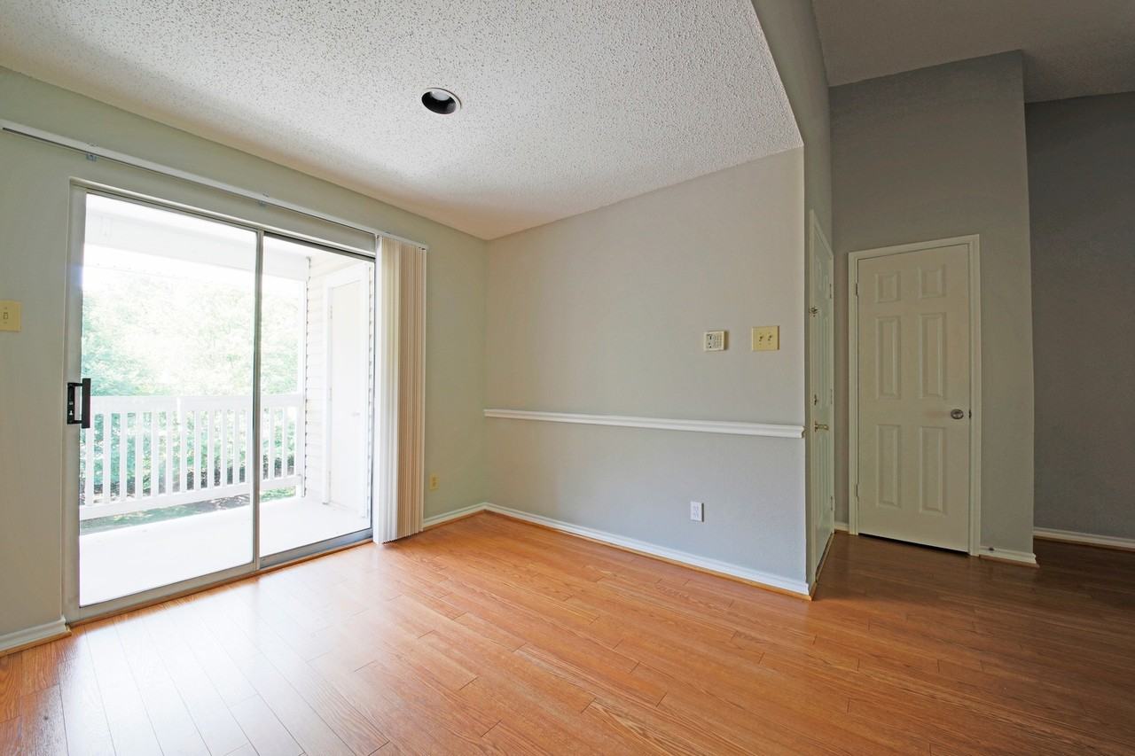 1503 Lincoln Way #304 - Photo 4 of 29