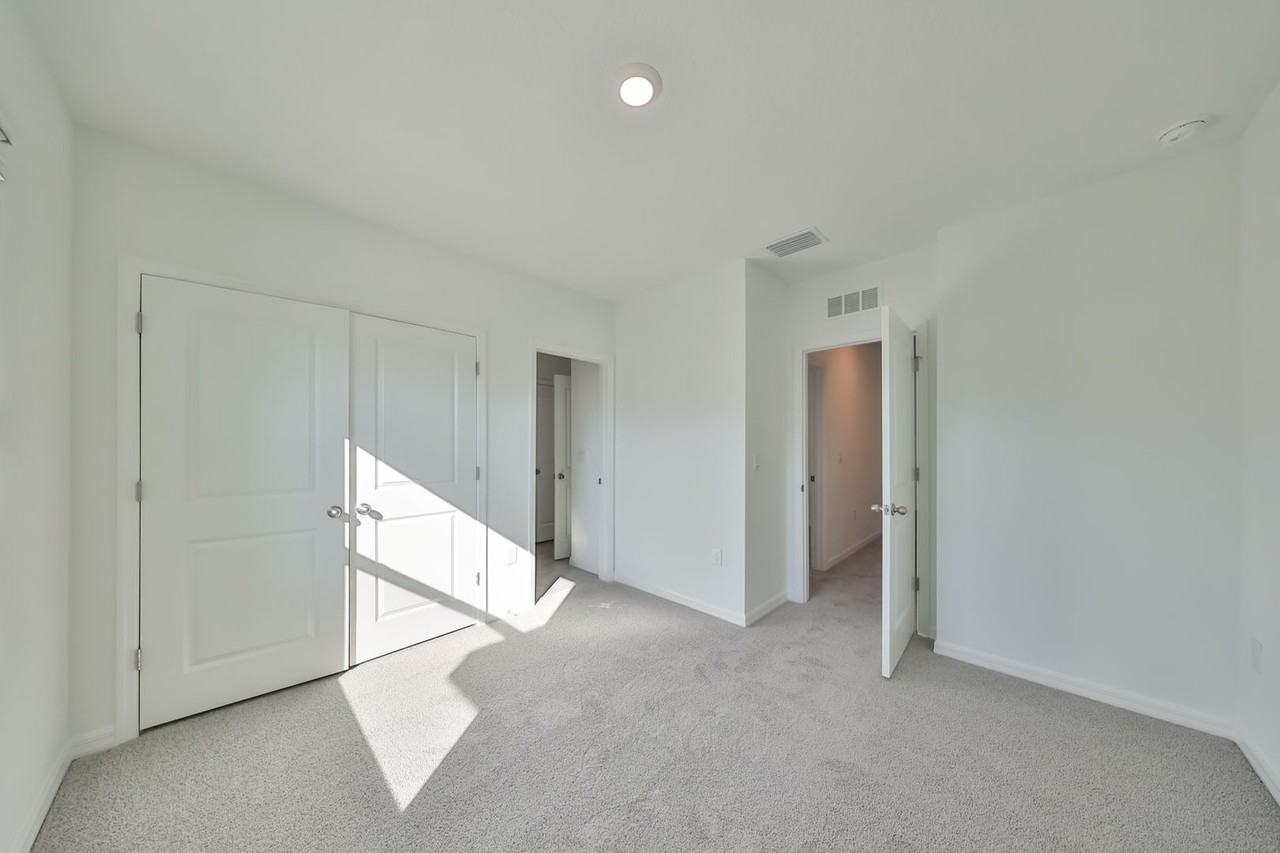 379 Mangrove Shade Cir - Photo 7 of 16