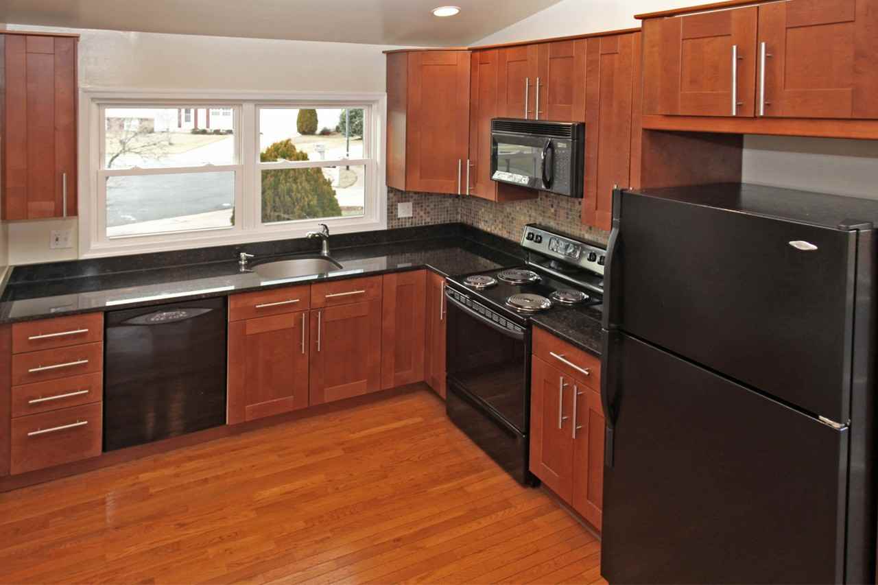 730 Gentle Breeze Ct - Photo 2 of 13