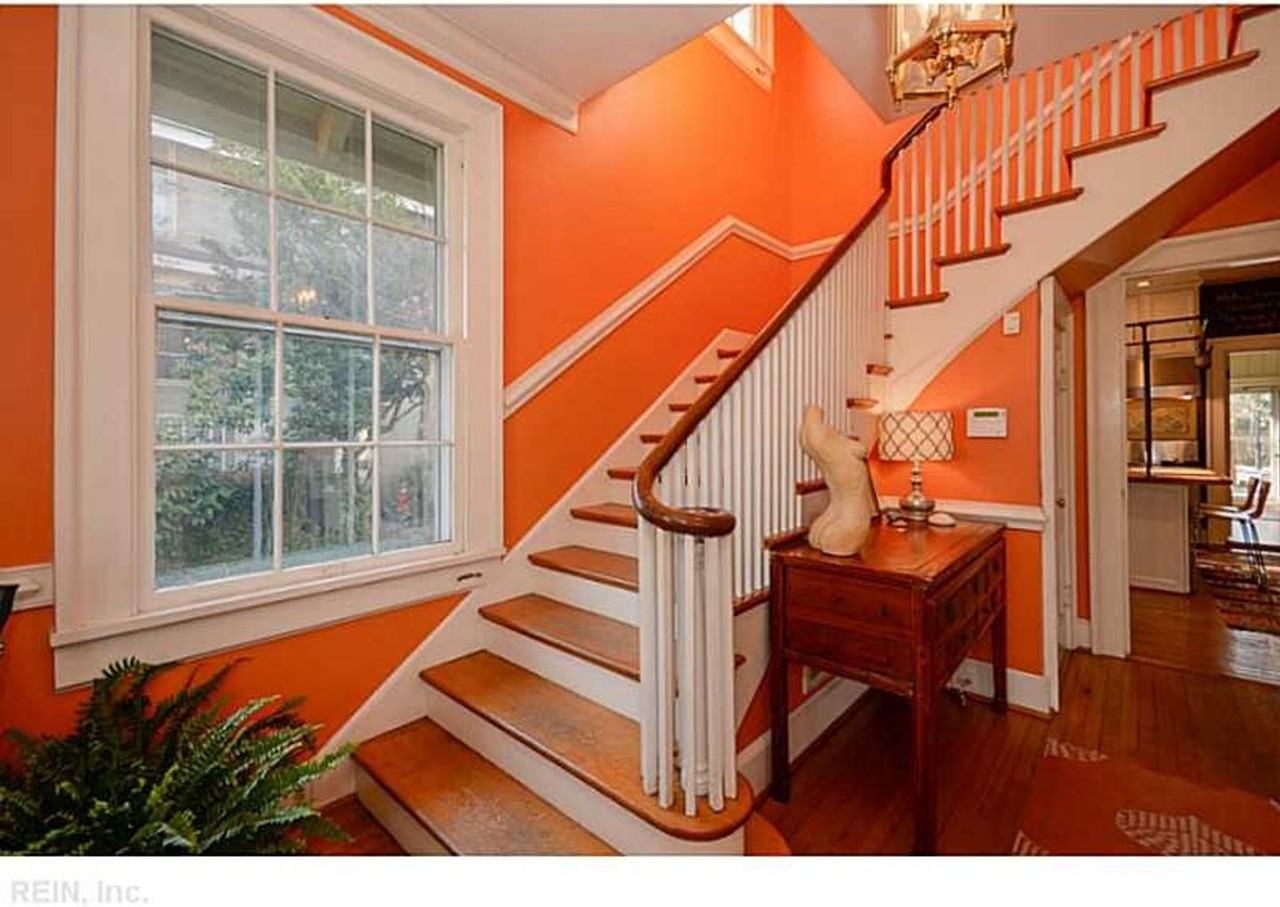 1707 Bolling Ave - Photo 2 of 50