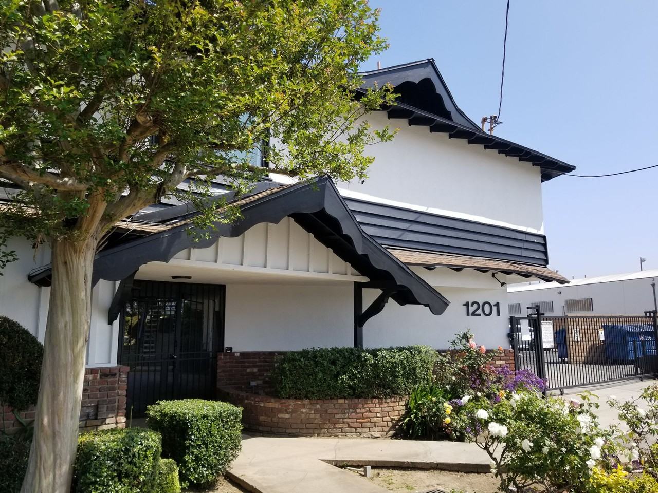 EL RANCHO - LINBRA, LP - Photo 2 of 9