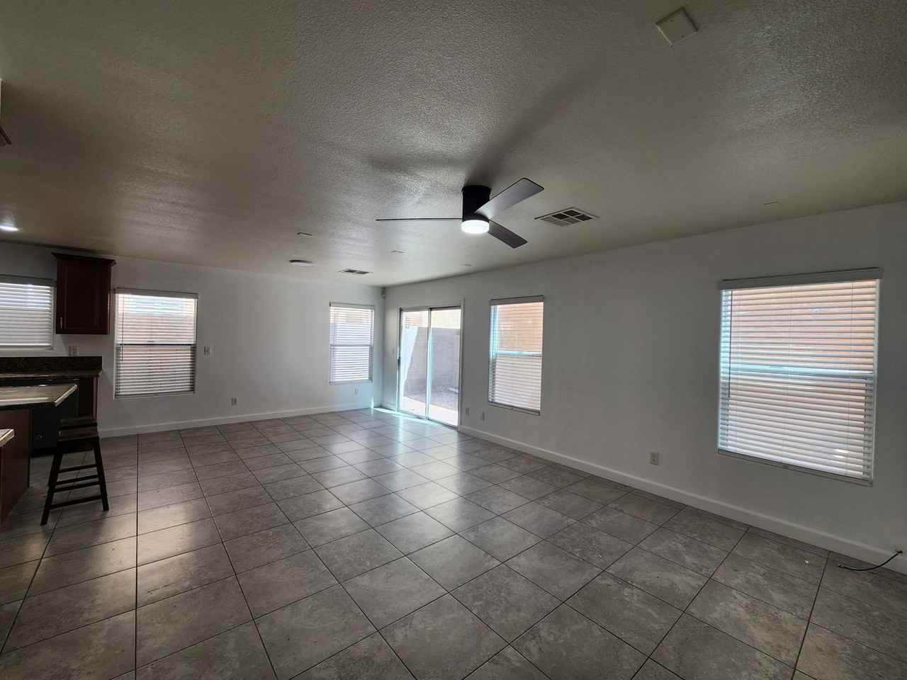 10256 Franford Ct - Photo 6 of 49