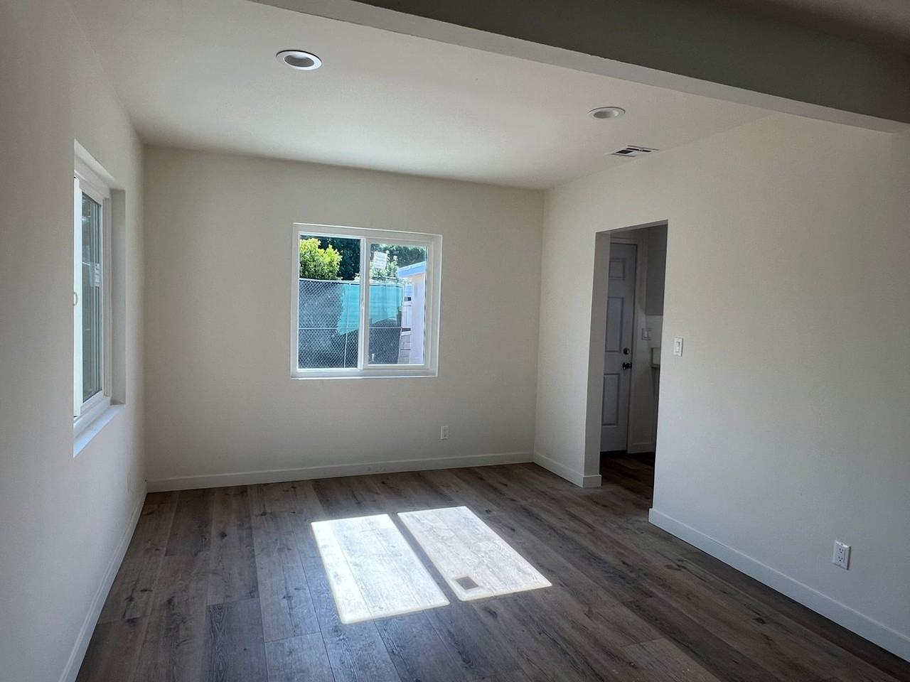 3069 Sastre Ave - Photo 3 of 19