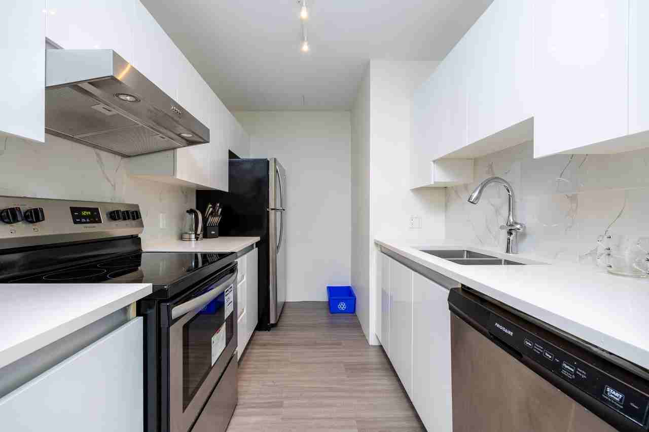 989 Nelson Street - Photo 7 of 15