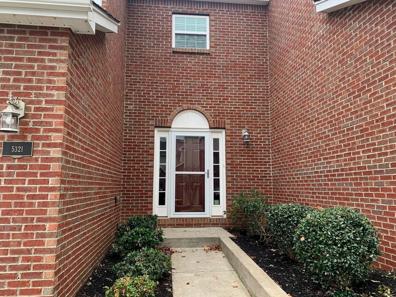 5321 Bayou Dr - Photo 3 of 25