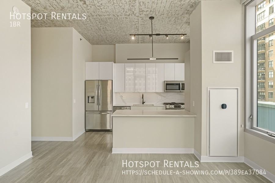 808 N Wells St #JR1-1