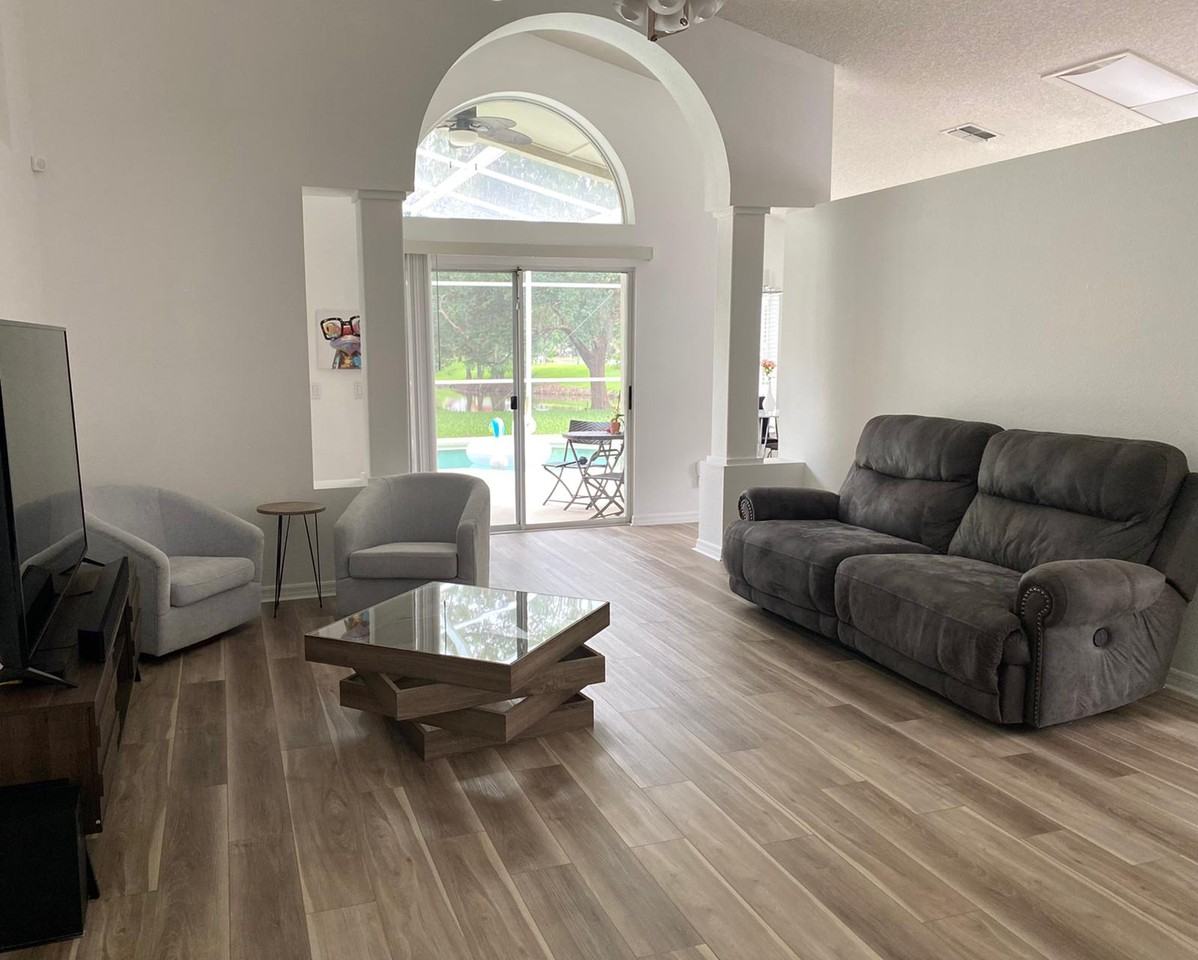 2840 Runyon Cir #NA - Photo 2 of 16
