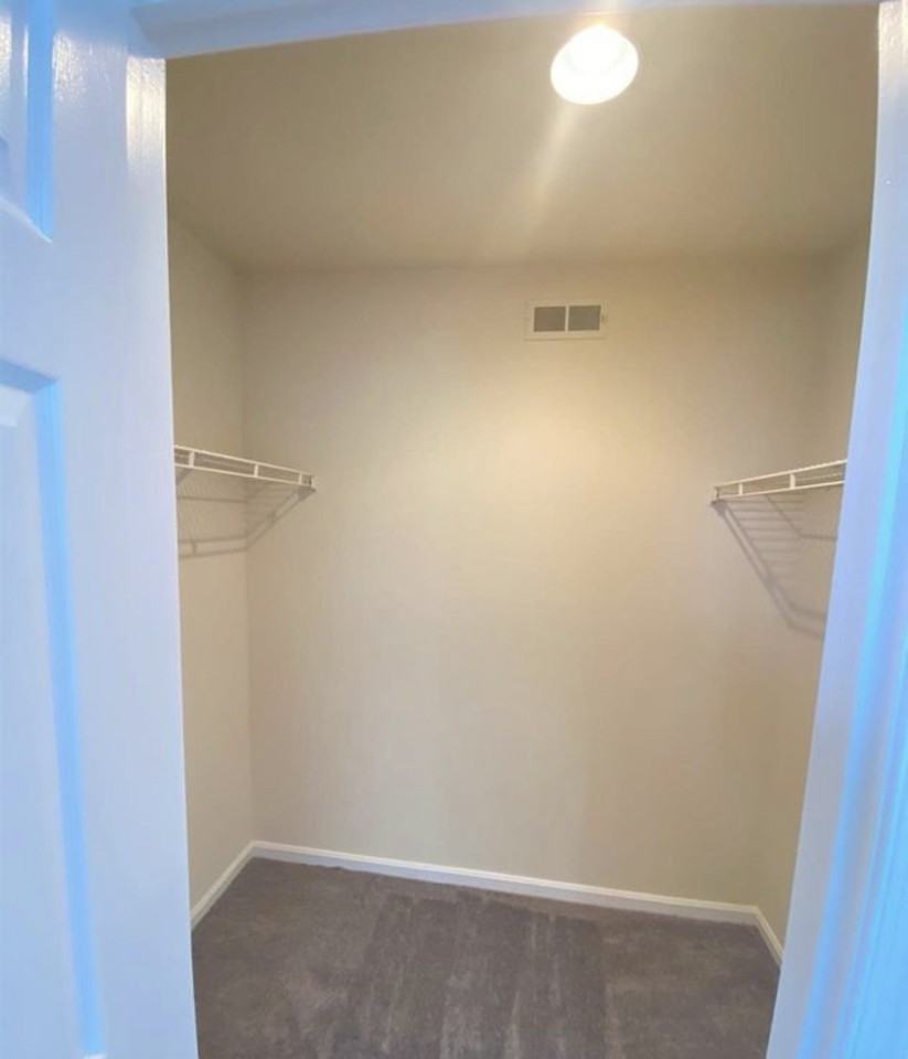 95 Trotters Ln #95 - Photo 2 of 16