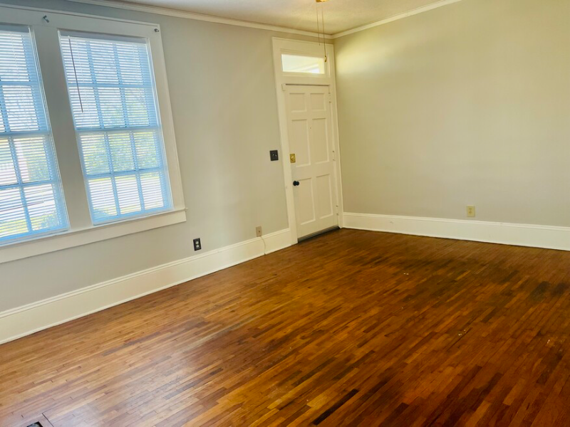 2602 Plum St - Photo 3 of 20