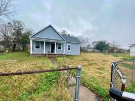 featured image of 120 18th St