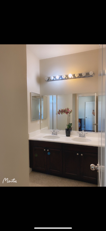 13720 Hunters Run Ct - Photo 3 of 8