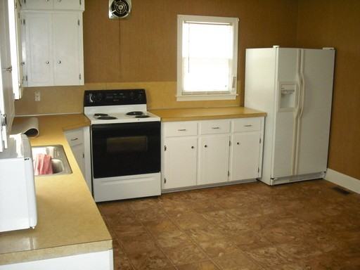 623 Neelys Creek Rd - Photo 3 of 9