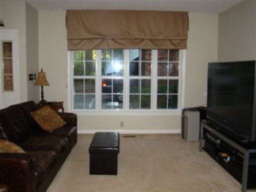 414 Moseley Rd - Photo 3 of 15