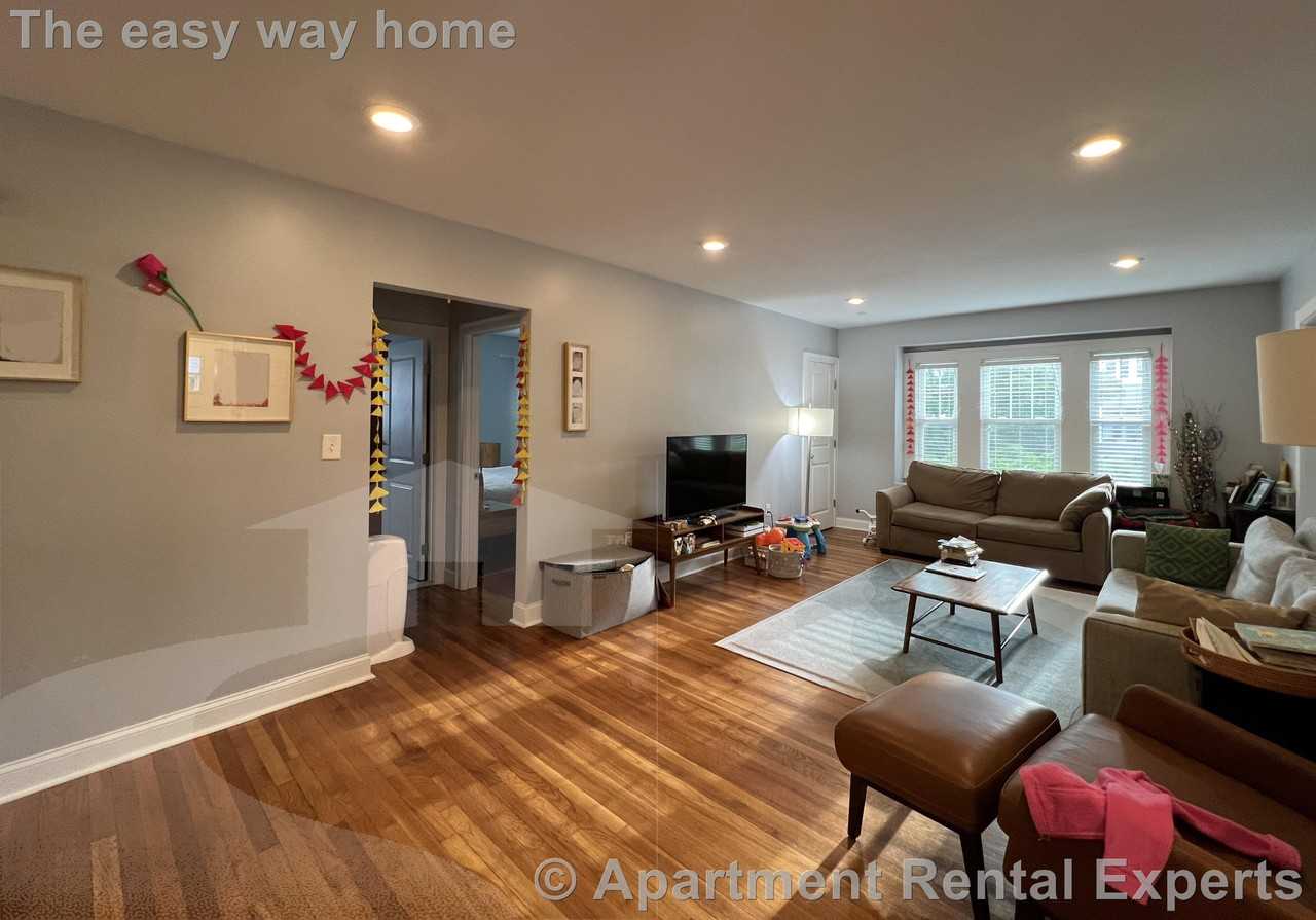 48 Maynard St #1 - Photo 3 of 20