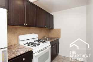 1371 W Estes Ave #2D - Photo 1 of 1