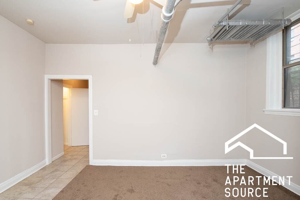 1371 W Estes Ave #2D - Photo 7 of 14
