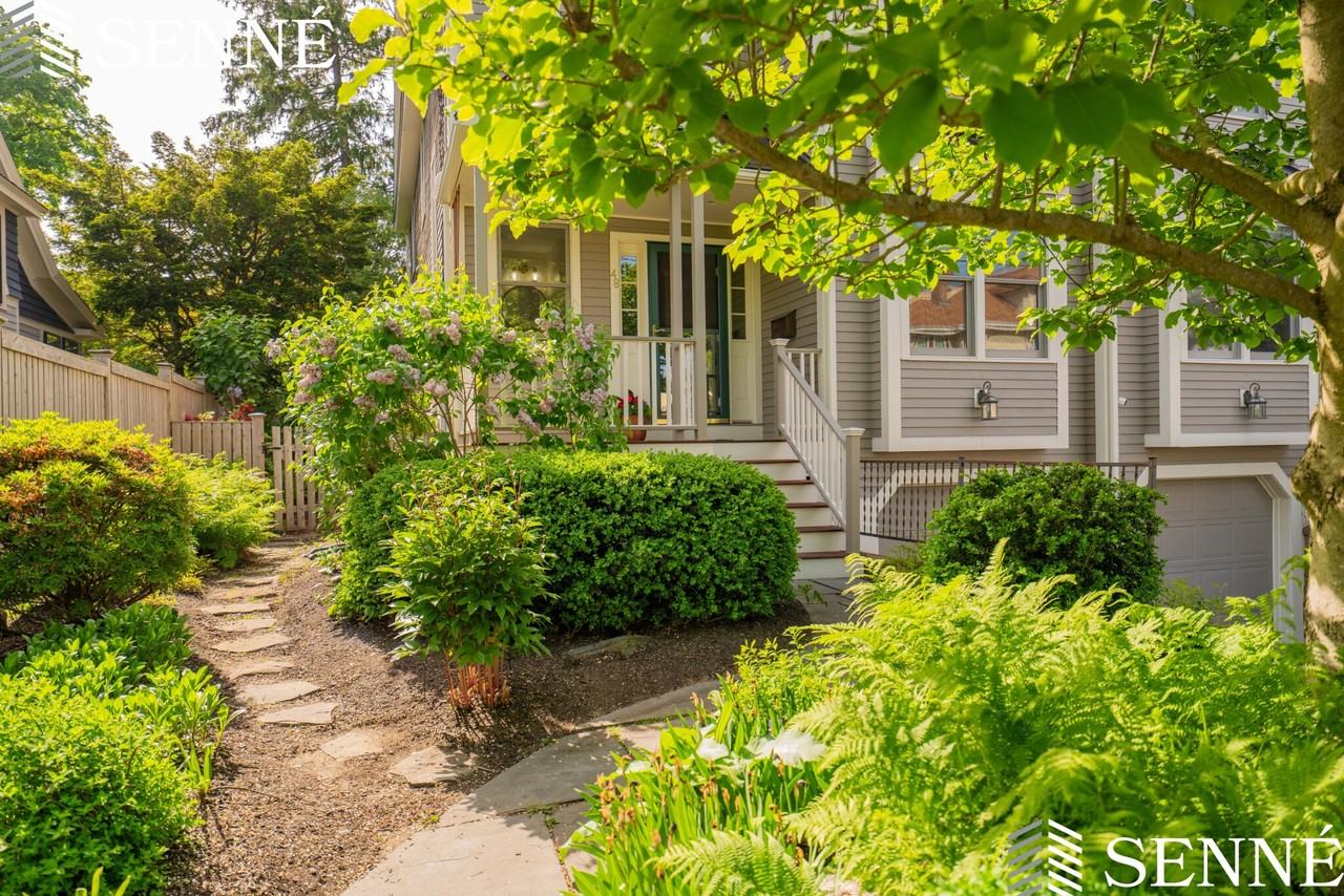 48 Webcowet Rd - Photo 2 of 26