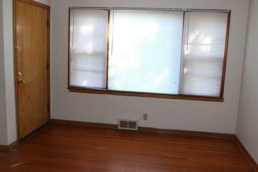 3016 S 60th St - Photo 2 of 4