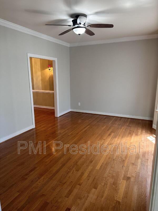 1213 Hawkins Wood Cir - Photo 5 of 17