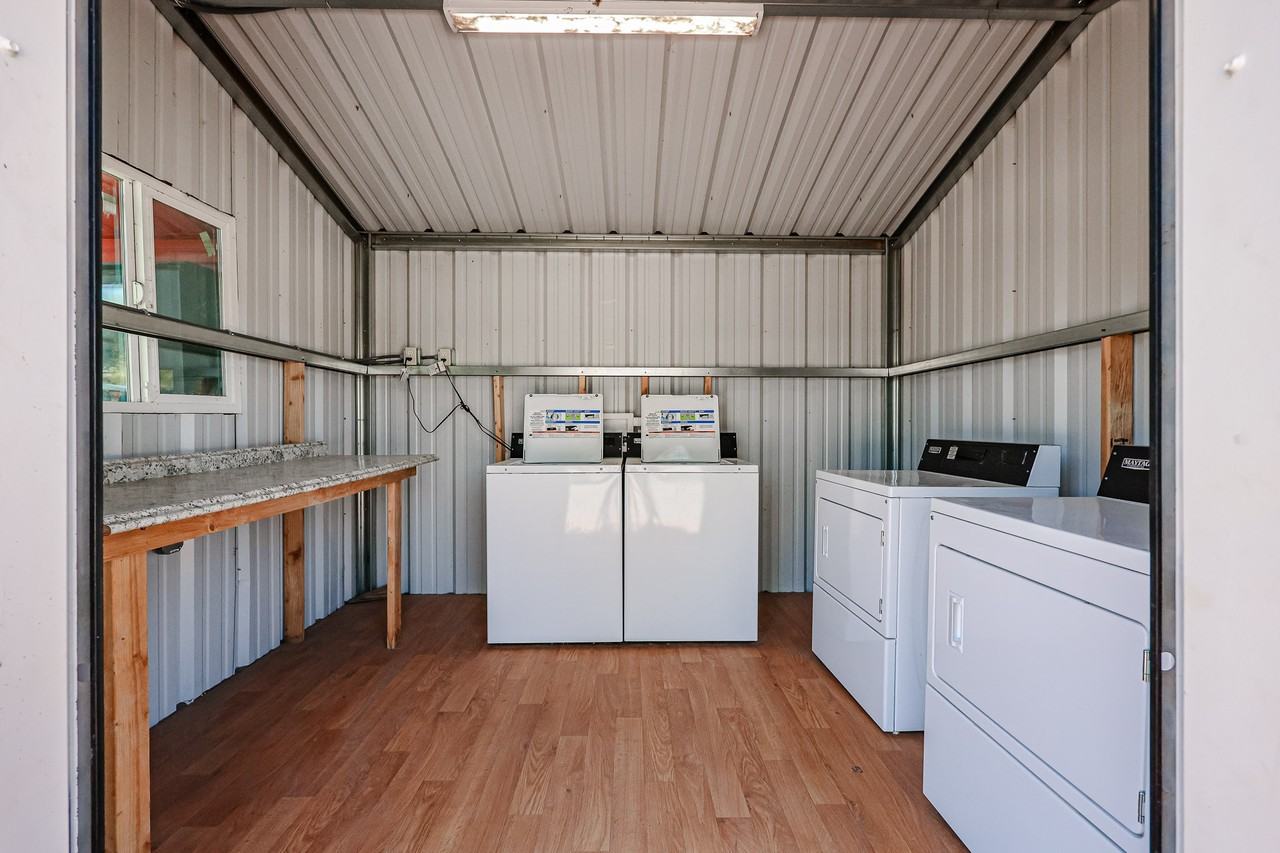 123 W Quarelli St - Photo 2 of 8