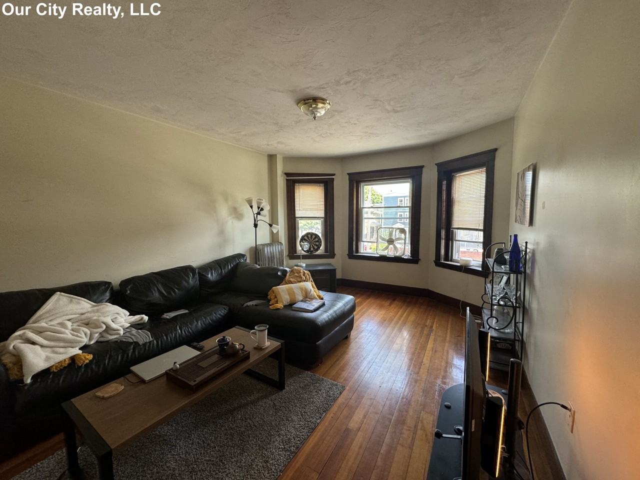 Norfolk St 4, Cambridge, MA 02139 3 Bedroom Apartment for 3,500/month