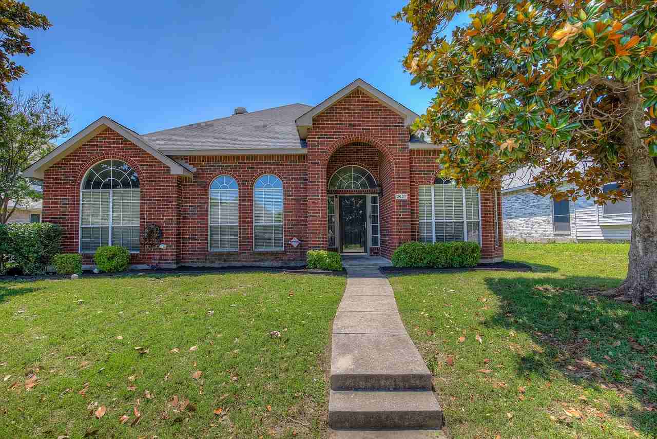 2627 Bordeaux Dr - Photo 2 of 41