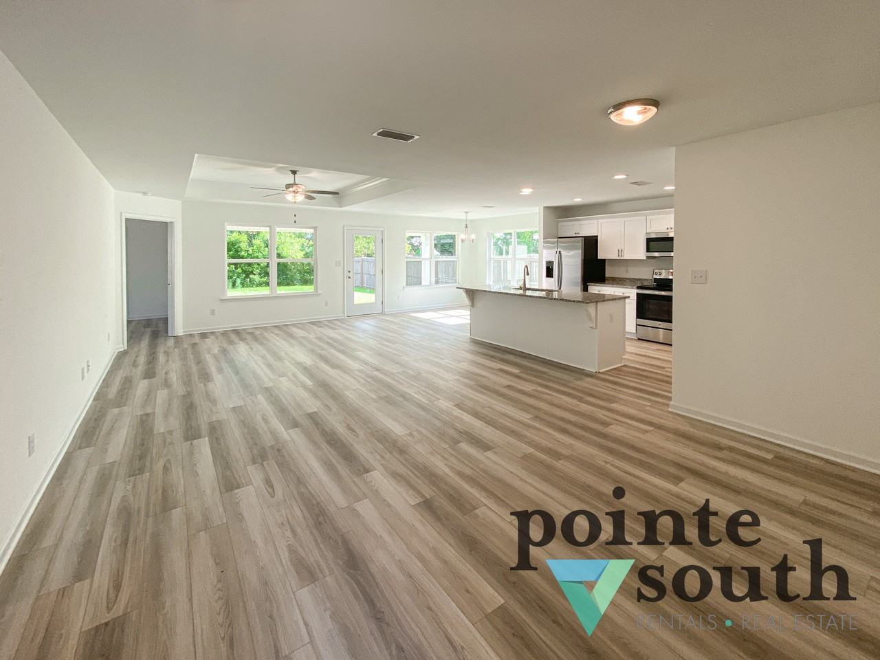 16060 Alabama Ave - Photo 3 of 23