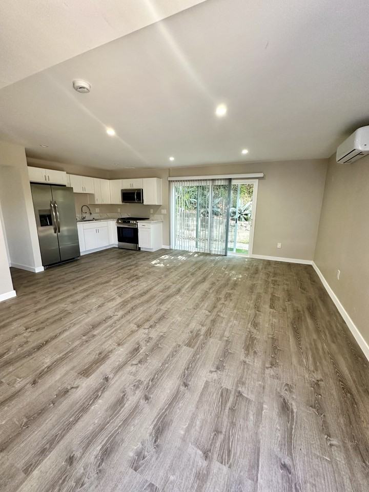 4816 54th Street - Photo 5 of 10