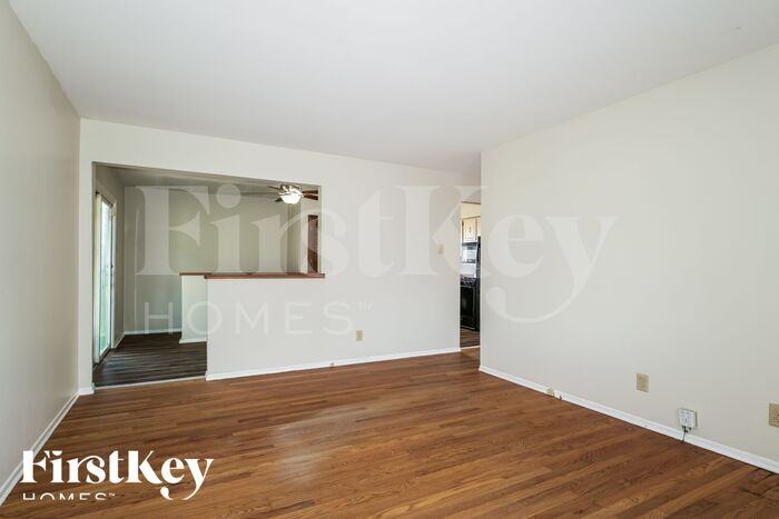 11120 Fawnhaven Dr - Photo 2 of 16