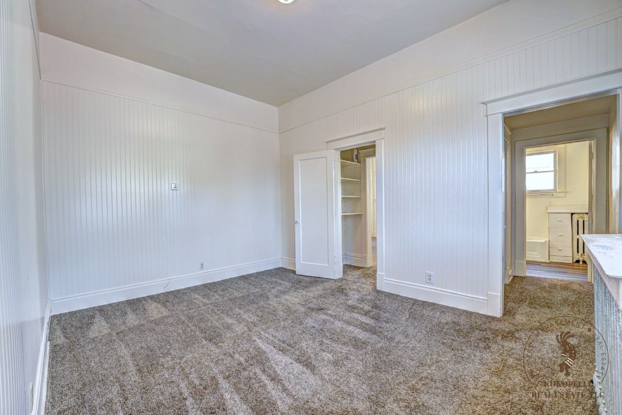 828 Grand Avenue - Photo 3 of 12