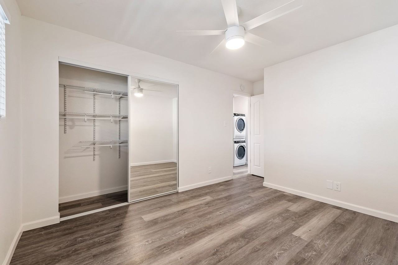 839 17th Street - Photo 7 of 19