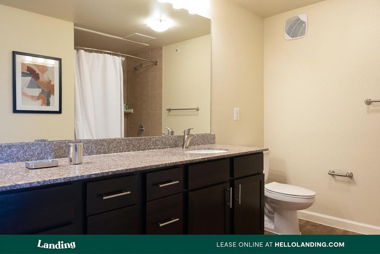 715 W Slaughter Ln - Photo 3 of 50