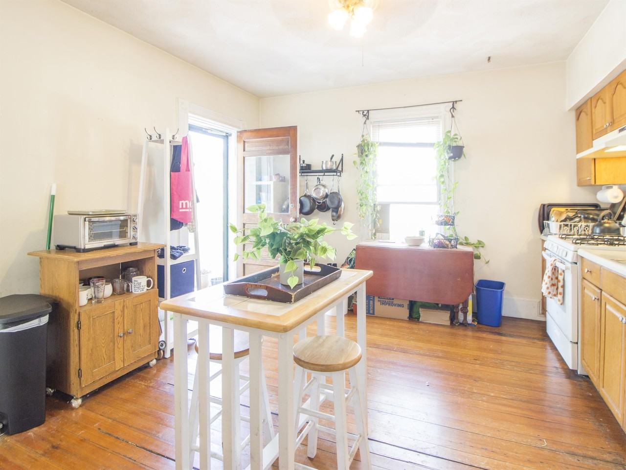 40 Portsmouth St #1 - Photo 3 of 19