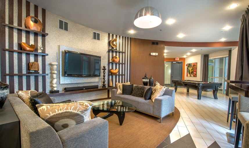 2613 Ross Ave - Photo 4 of 20