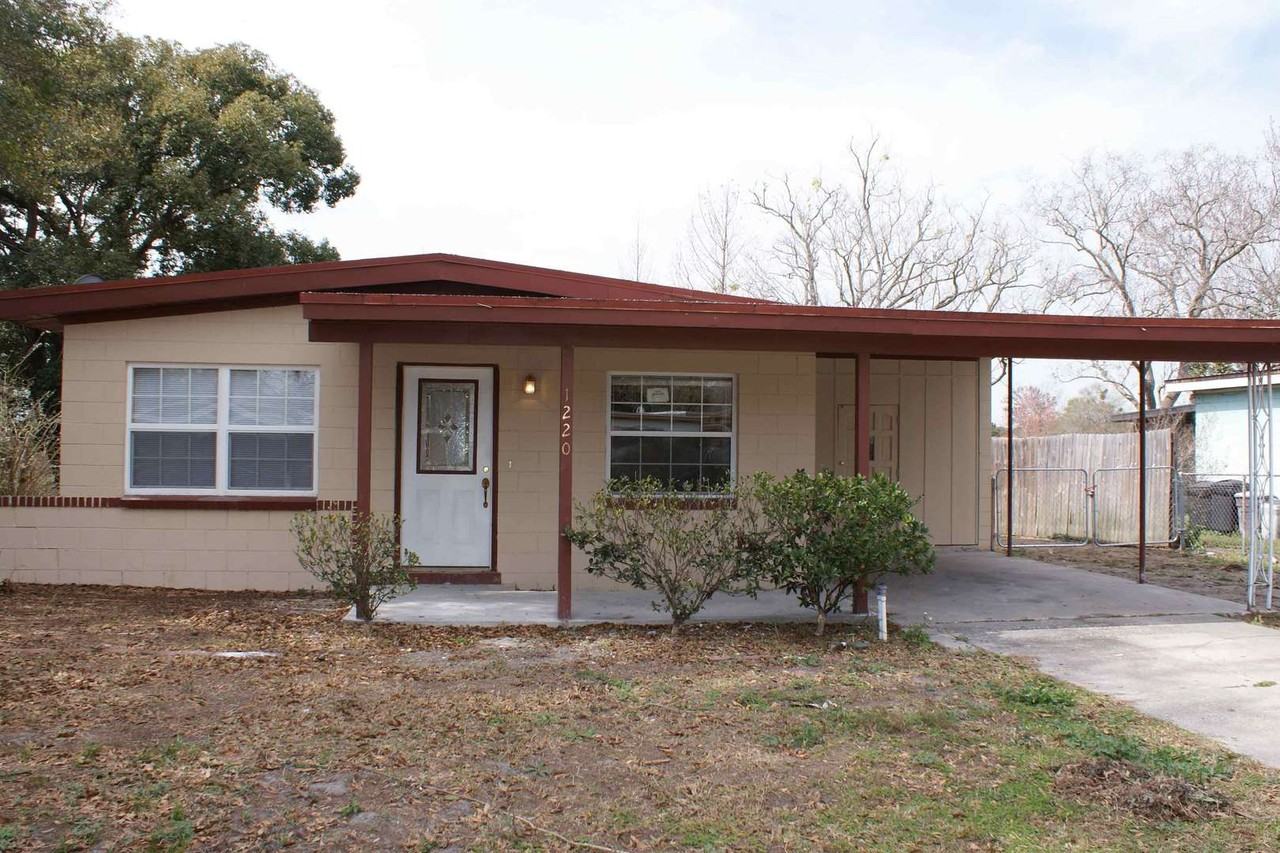 1220 Lawne Blvd - Photo 2 of 13