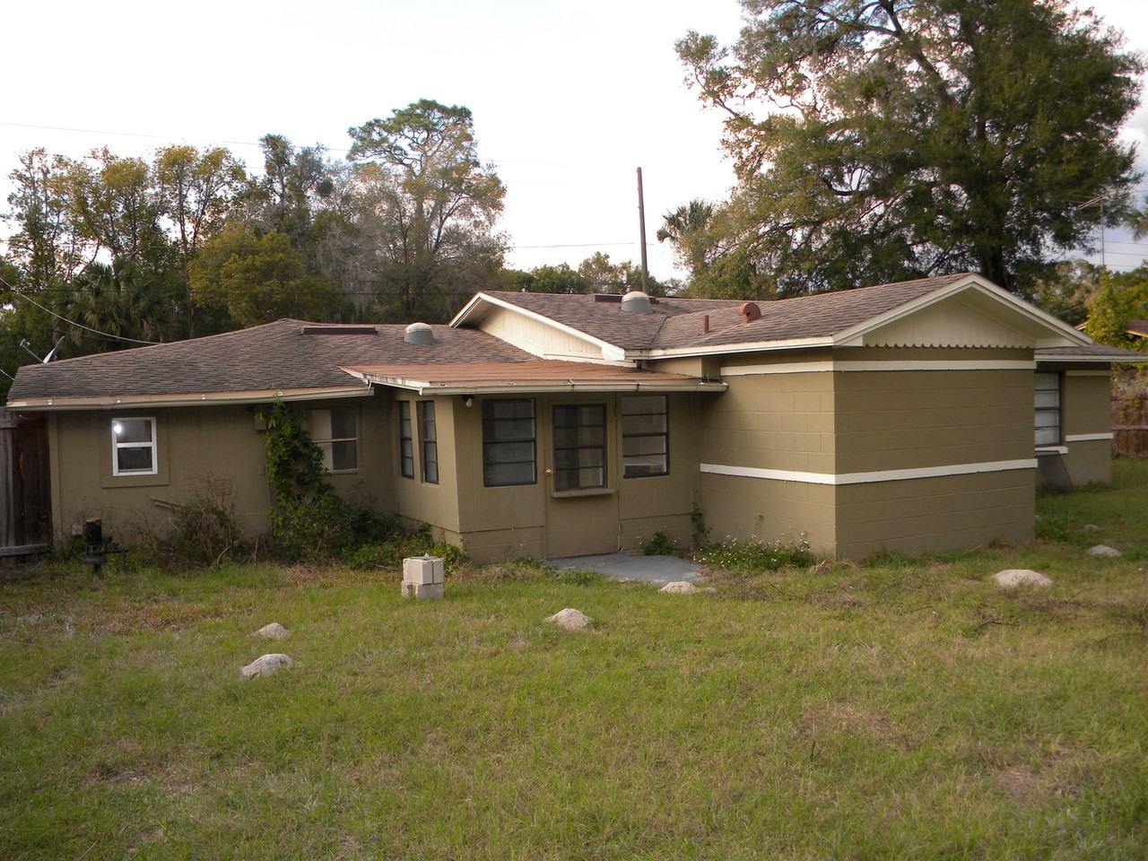 2084 Old New York Ave - Photo 3 of 18