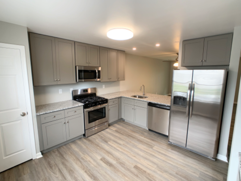 424 N High Street Extended - Photo 2 of 11