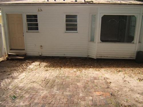 355 Alexander Cir Se #355 - Photo 2 of 11