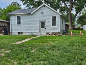 1011 S Cottage Grove Ave - Photo 1 of 1