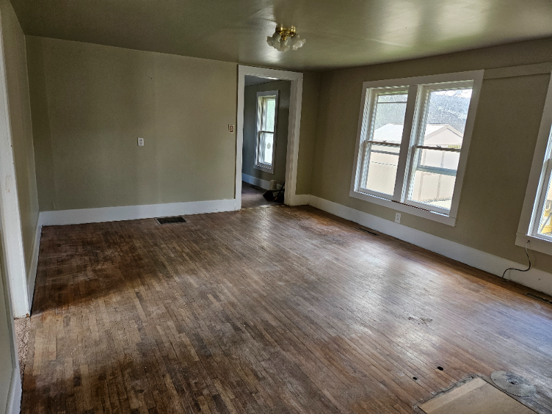 1011 S Cottage Grove Ave - Photo 5 of 24